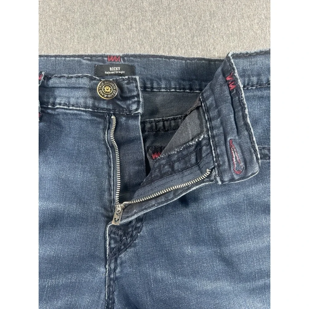True Religion Ricky Relaxed Straight Jeans with Red Contrast Stitching Size 40